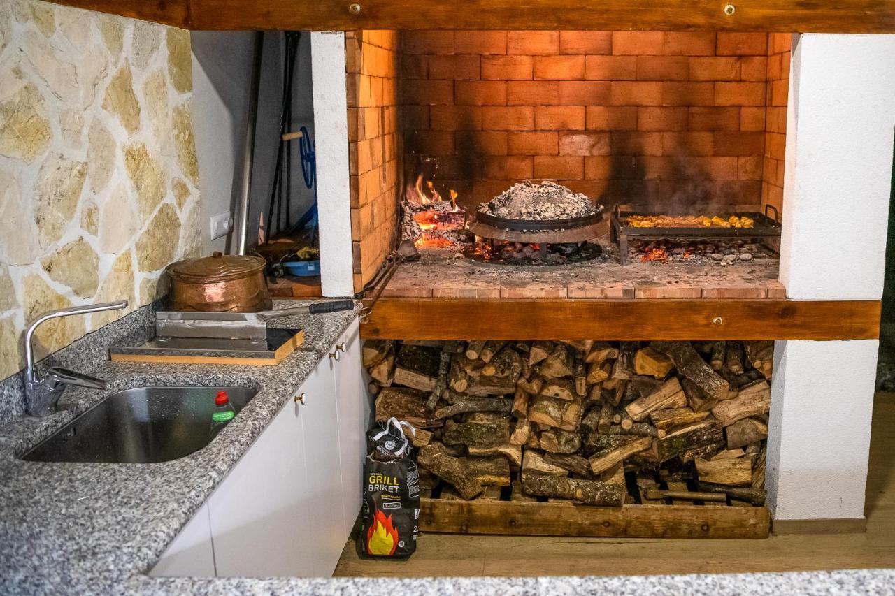 Villa Nera - Etwa Mostar Kültér fotó